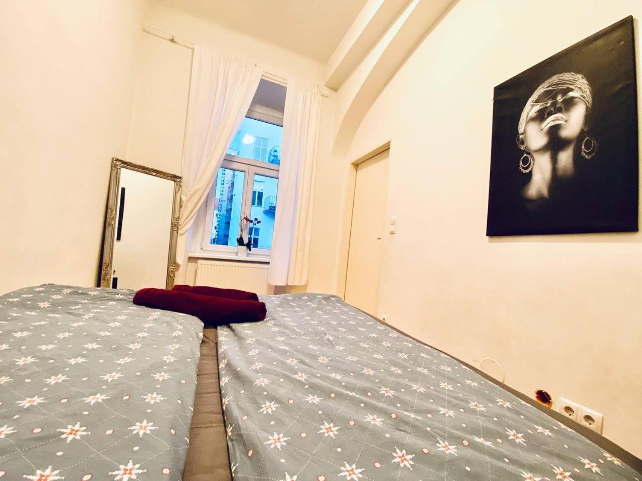 Family Apartment Th8 8 Vídeň Exteriér fotografie