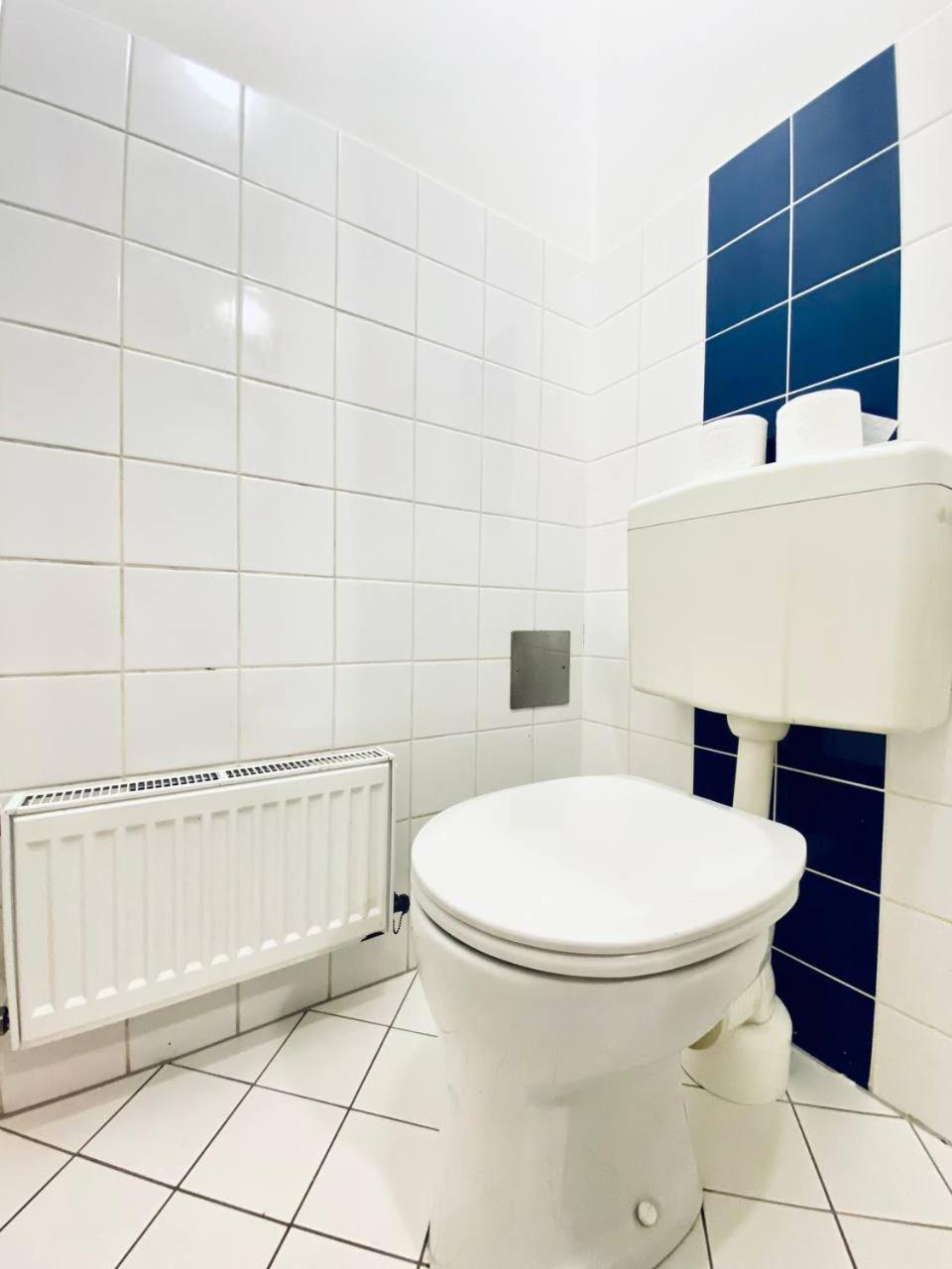 Family Apartment Th8 8 Vídeň Exteriér fotografie